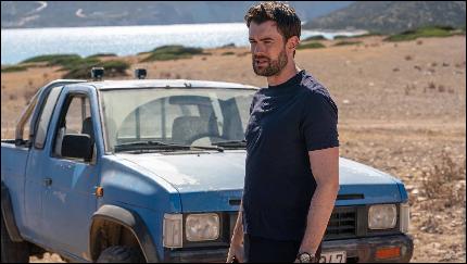 MV5BMmJiNDRk (1320x744, 98 k�...)